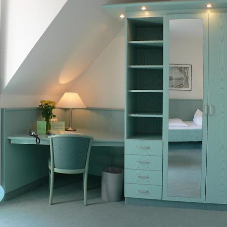 Hotel Till Eulenspiegel - Nichtrauchhotel - Garni Wurzburg Bagian luar foto